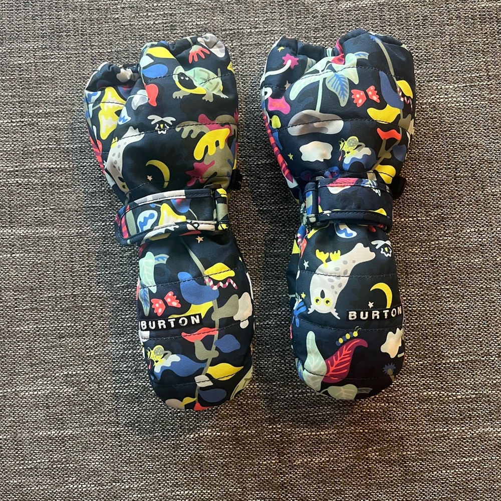 NWOT Burton Toddler Mittens